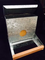 shop/small-seed-hopper.html